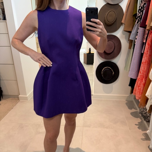 Zara Bubble Dress - Picture 1 of 4
